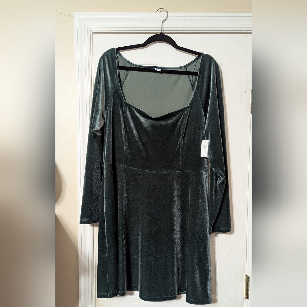 Old Navy XL Green Velvet Dress